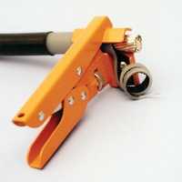 Cable stripping tool