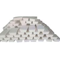 Non ferric alum slab