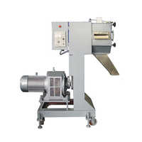 Plastic pellet making machine