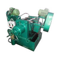 Steel bar straightening machine