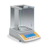 Weighing balance calibration services