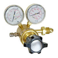 Nitrogen pressure regulator