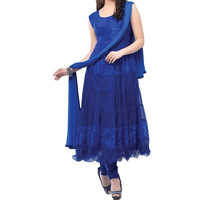 Sleeveless salwar kameez