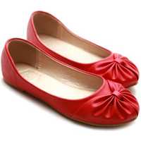 Flat shoes