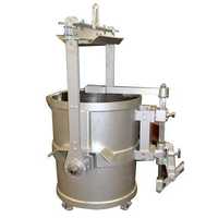 Bottom pour ladle