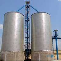 Grain storage silo