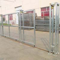 Automatic gate system