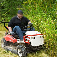 Ride on brush cutter