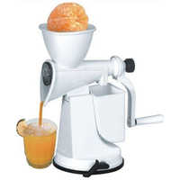 Plastic juicer