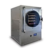 Vacuum freeze dryer