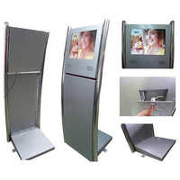 Digital Signage Advertising Contracts