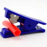 Rubber tube cutter