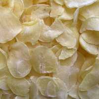 Dehydrated potato flakes