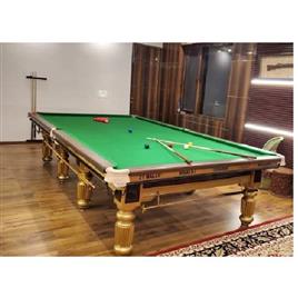 21 Balls Antique Snooker Table