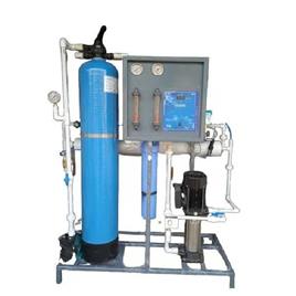 250 Lph Frp Reverse Osmosis Plant In Ahmedabad Satva Ion Exchange, Material: FRP