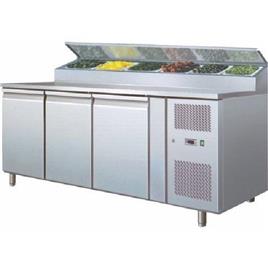 3 Door Ss Undercounter Refrigerator, Material: SS