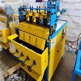 3 Phase Scrubber Making Machine - Accuracy: 100 %