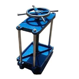 4 Pillar Manual Book Press Machine, Minimum Order Quantity: 1 Piece