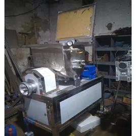 50 70 Kg Per Hour Pasta Making Machine, Finish: Polished