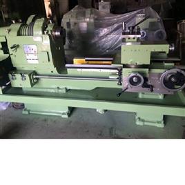 7 Feet Belt Driven Heavy Duty Lathe Machine