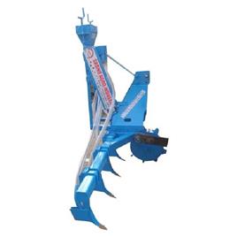 7 Tyne Sadhu Seed Drill In Fatehabad Sadhu Agro Industry, Color: Blue