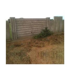 8 Feet Concrete Boundary Walls, Material: Concrete