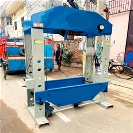 80 Ton Hand Operated Hydraulic Press Machine, Max Force Or Load: 80 Ton