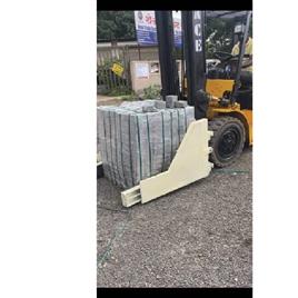 Ace Diesel Forklift Truck With Bale Clamp Attachment