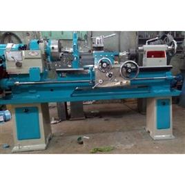 Am 3 Medium Duty Lathe Machine, Length Of Bed In Of Face Plate: 125 mm