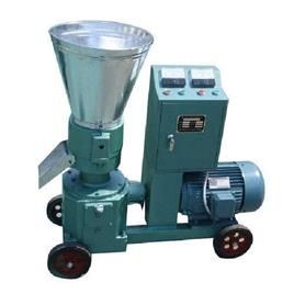 Animal Feed Making Machine 4, Capacity: 120 kg per hr