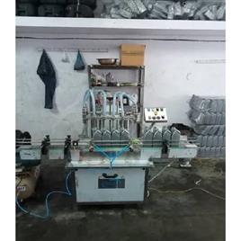 Bottle Filling Machines 14, Material: Ss 304