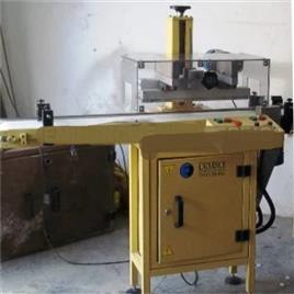 Bottle Neck Cutting Machine