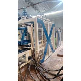 Bricks Making Machines, Method: Hydraulic Pressure