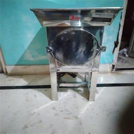 Cattle Feed Grinder 100 Kg Per Hr, Material: Mild Steel