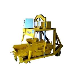 Cement Hollow Block Making Machine 2, Hydraulic Oil Tank Capacity: 15 LITERS