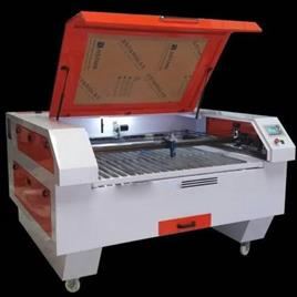 Co2 Laser Metal Cutting Machine, Size: 3 FT X 2 FT