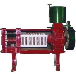 Commercial Oil Expeller Machine 4, Speed Of Shaft: 500 rpm