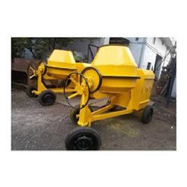 Concrete Mixture Machine 22, Material: Mild Steel