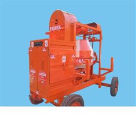 Concrete Mixture Machine With Lift 4