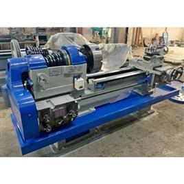 Conventional Lathe Machine 3, Swing In Gap: 1200 mm (Approx)