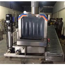 Conveyorized Bin Cleaning Machine