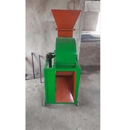 Cow Dung Compost Crusher Machine