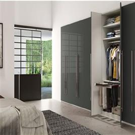 Designer Hinged Shutter Wardrobe In Delhi Wudley Modulars Private Limited, Brand: Wudley