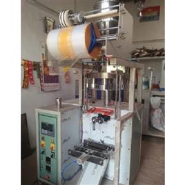 Detergent Packing Machine 11