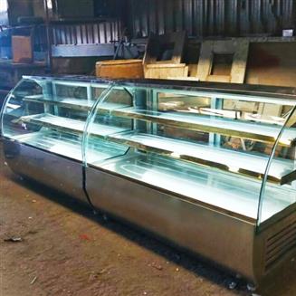 Display Counter Curved Glass