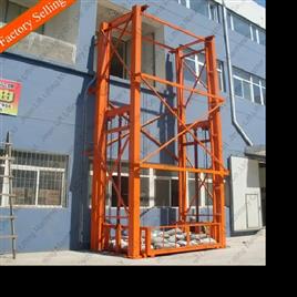 Double Mast Stacker Minimum Order Quantity: 1 Piece
