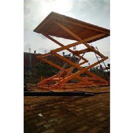 Double Scissor Lift In Delhi Techvos India, Rated Loading Capacity: 200kg to 500kg