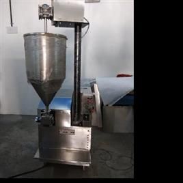 Electric Stainless Steel Cream Filling Machine, Driven Type: Electric