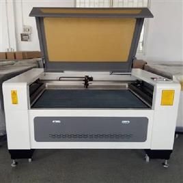 Fiber Laser Cutting Machine 7