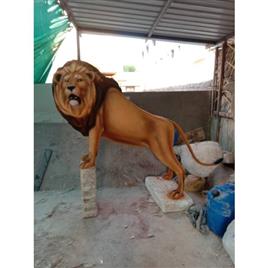 Fiber Lion Statue 2
